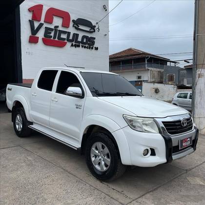 TOYOTA HILUX 2.7 SRV 4X4 CD 16V FLEX 4P AUTOMÁTICO TOYOTA HILUX 2.7 SRV 4X4 CD 16V FLEX 4P AUTOMÁTICO